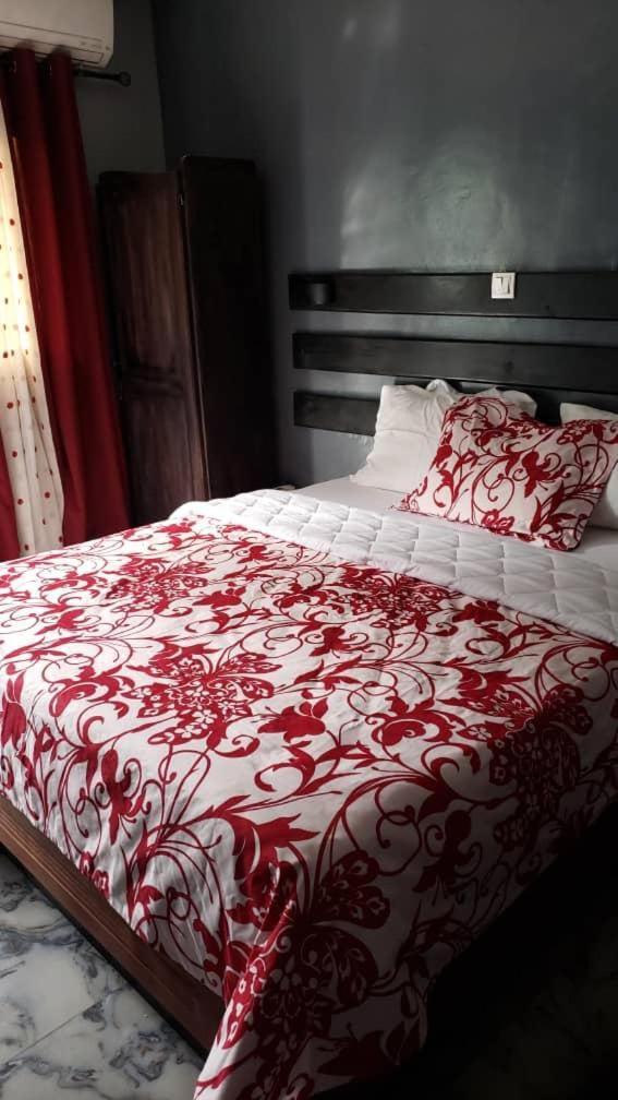 Sunrise Center Bonapriso 111 Hotel Douala Kültér fotó