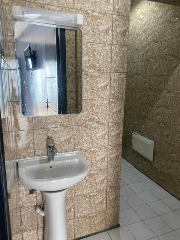 Sunrise Center Bonapriso 111 Hotel Douala Kültér fotó