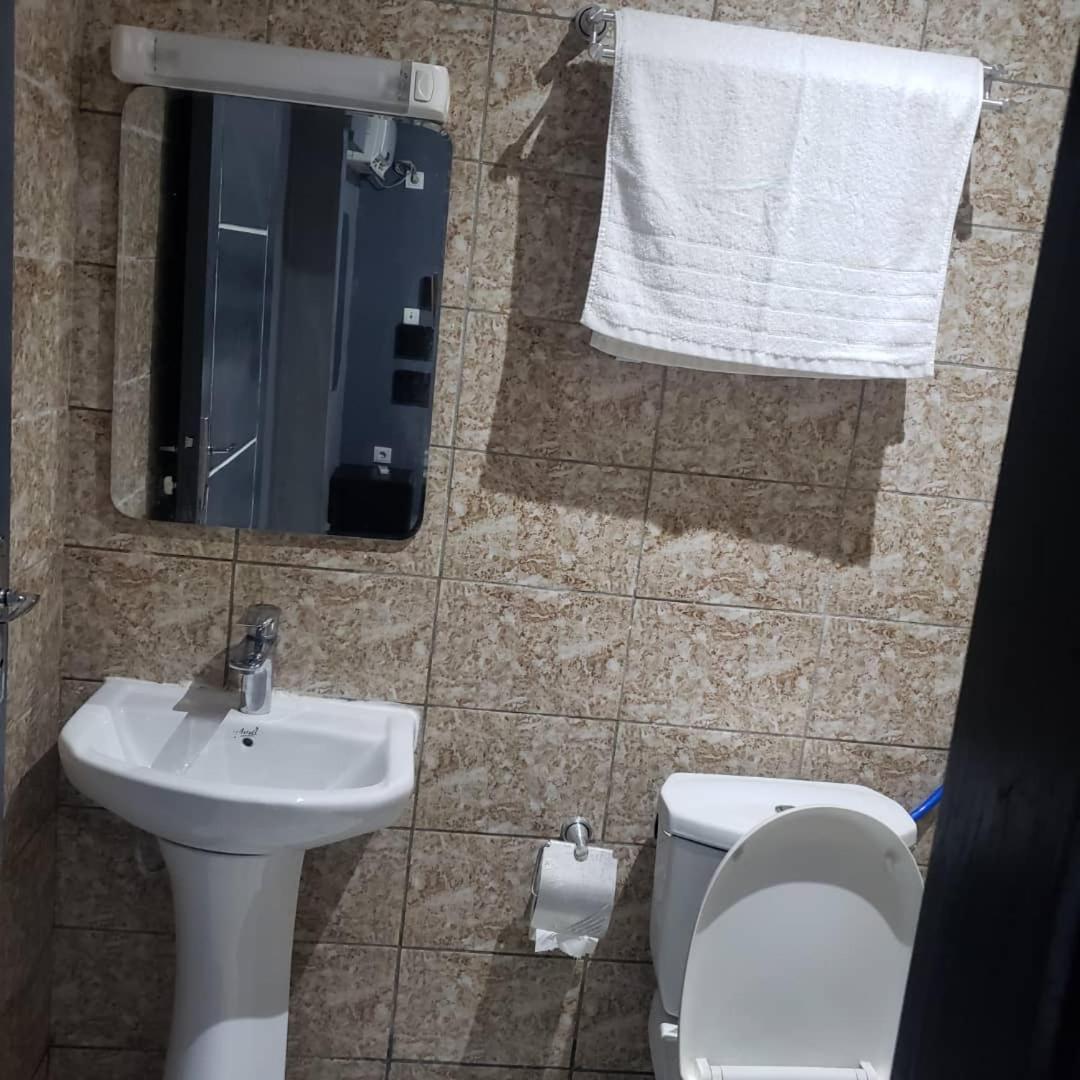 Sunrise Center Bonapriso 111 Hotel Douala Kültér fotó